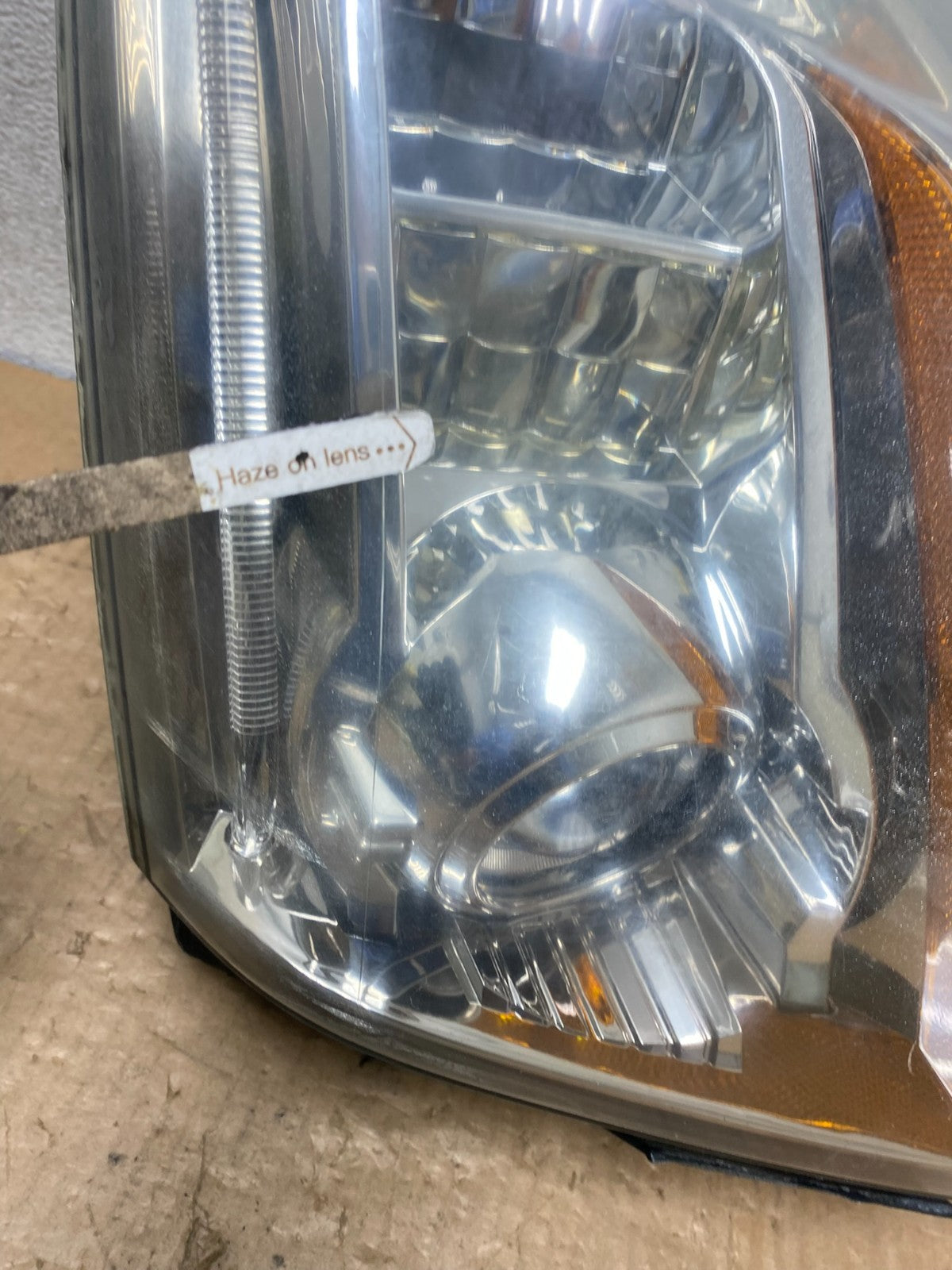 2008 to 2014 Cadillac CTS Right Passegner RH Side Xenon Headlight AI8102 DW5