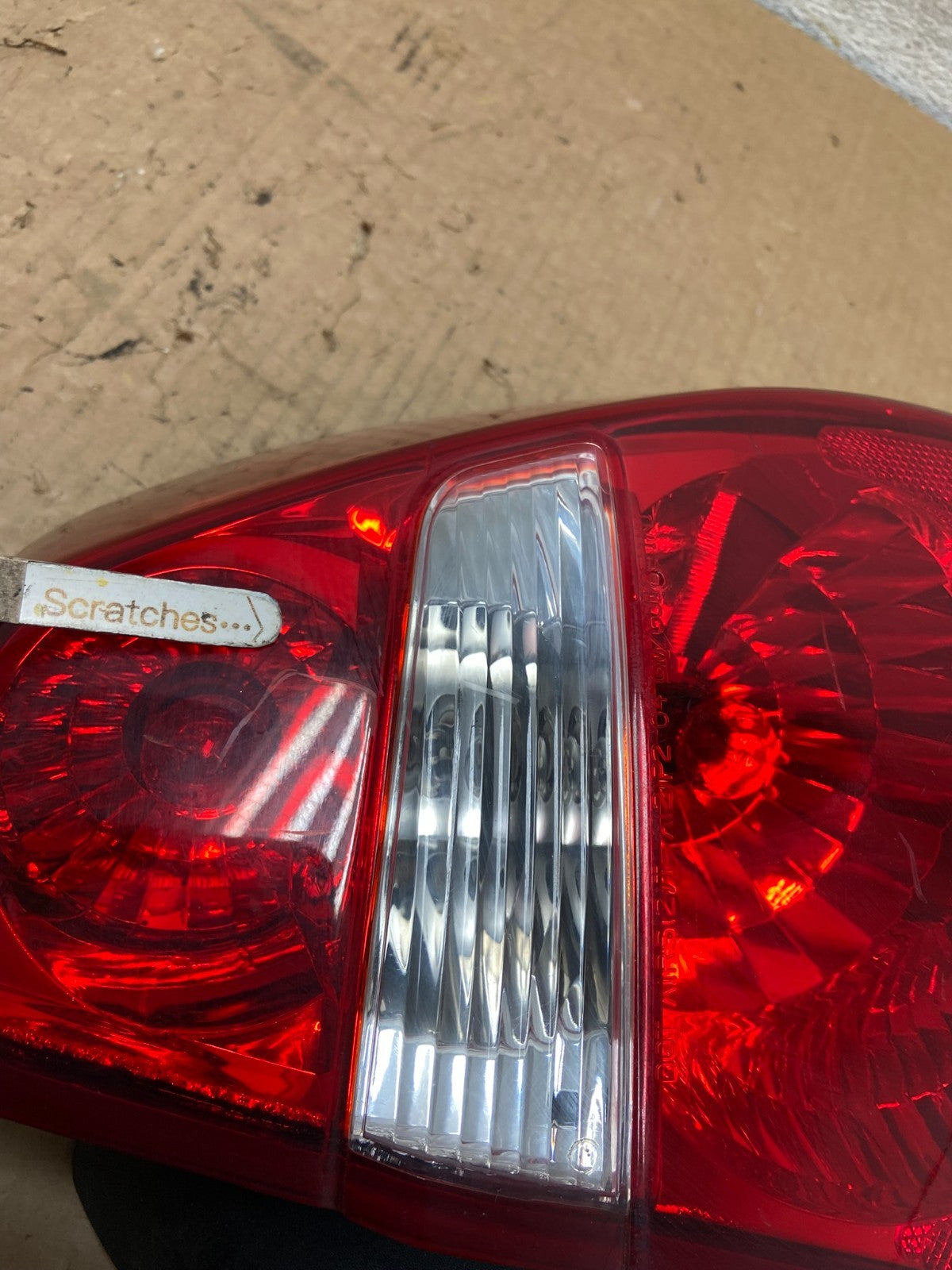 2004 to 2008 Chevrolet Malibu Right Passenger Side Tail Light AI9027 LK3