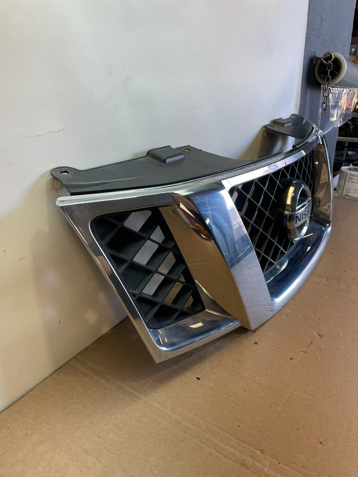 2008 to 2012 Nissan Pathfinder Front Upper Chrome Grill Grille ah0295 DG2