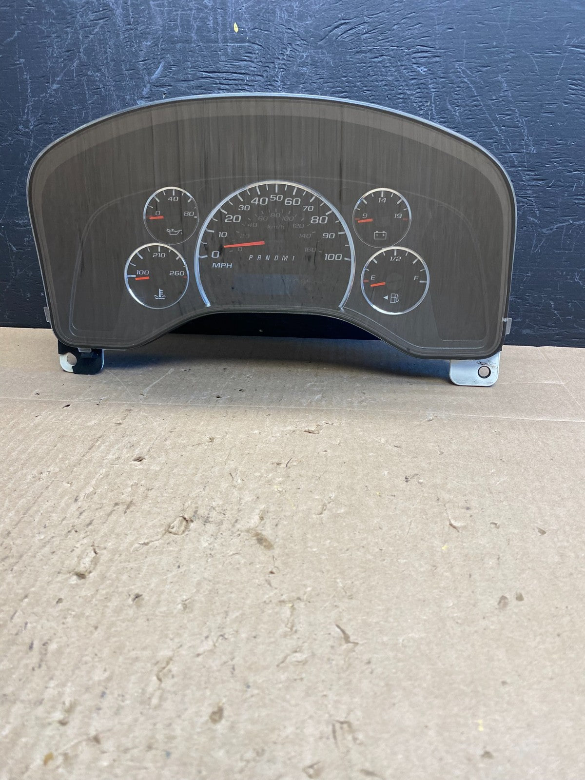 2013 to 2017 Chevrolet Express Speedometer Cluster Gauge AC6686 DG0