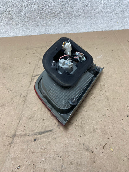2011 2012 2013 Kia Sorento Right Passenger Inner Tail Light AG4916 LK5
