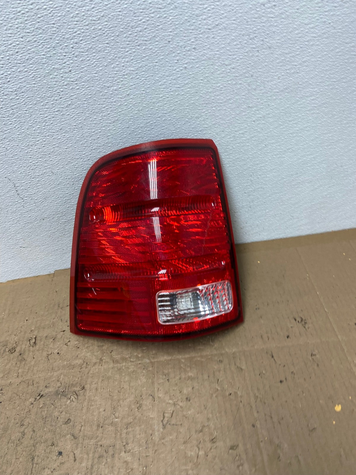 2002 to 2005 Ford Explorer Left Driver Lh Side Tail light TYC AC0216 LK0