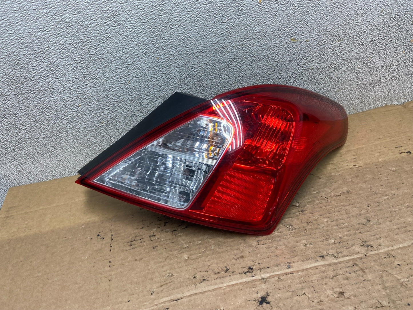 2012-2019 Nissan Versa Sedan Right Side Passenger Rh Tail Light Oem AB3357 LK0