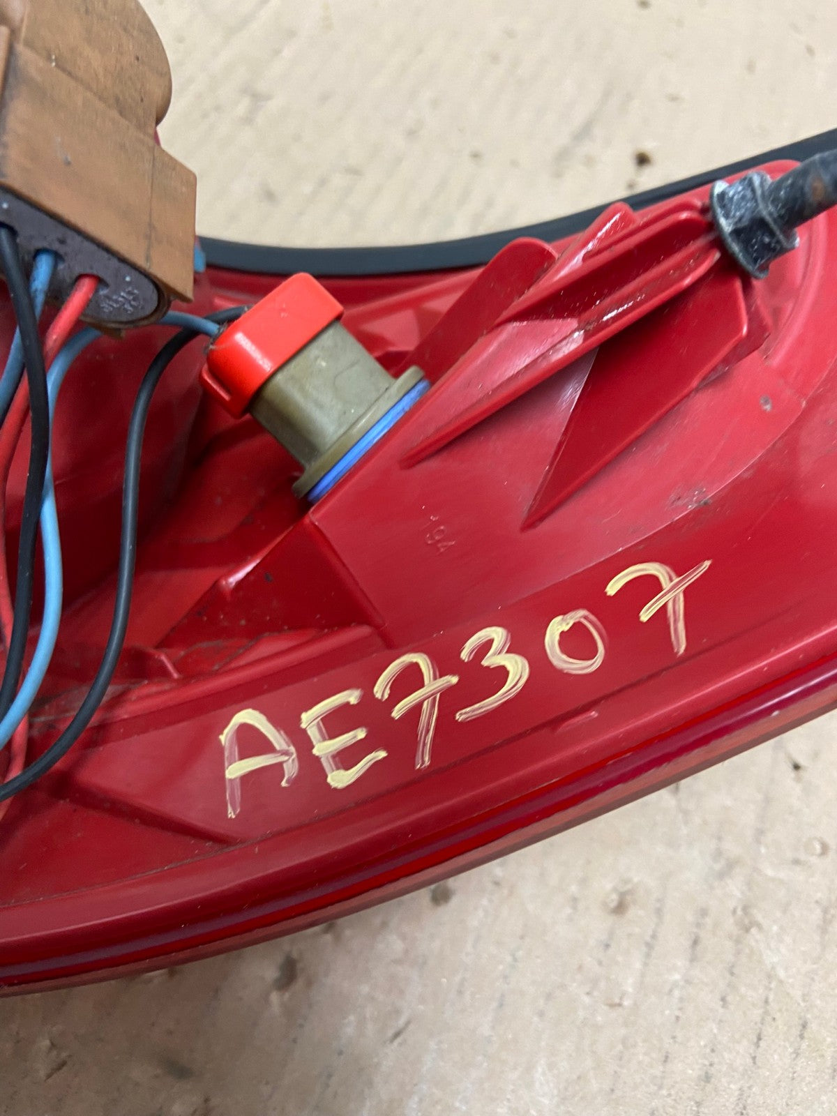 2009 2010 2011 2012 Chevrolet Traverse Left Driver LH Tail Light AE7307 LK7