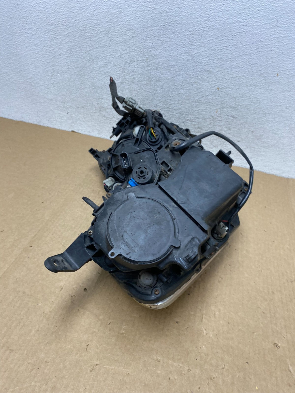 2006 to 2010 Infiniti M35 Left Driver Side Hid Xenon Headlight AF9597 DW10