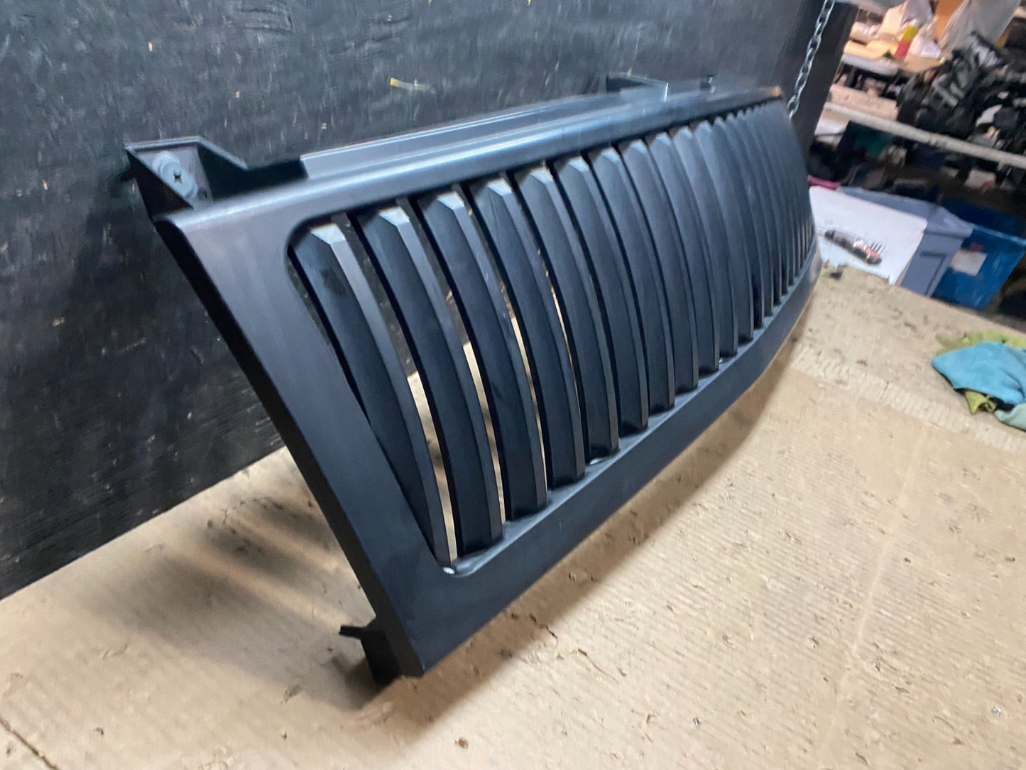 1999 to 2002 Chevrolet Silverado Matte Black ABS Vertical Grille W61722