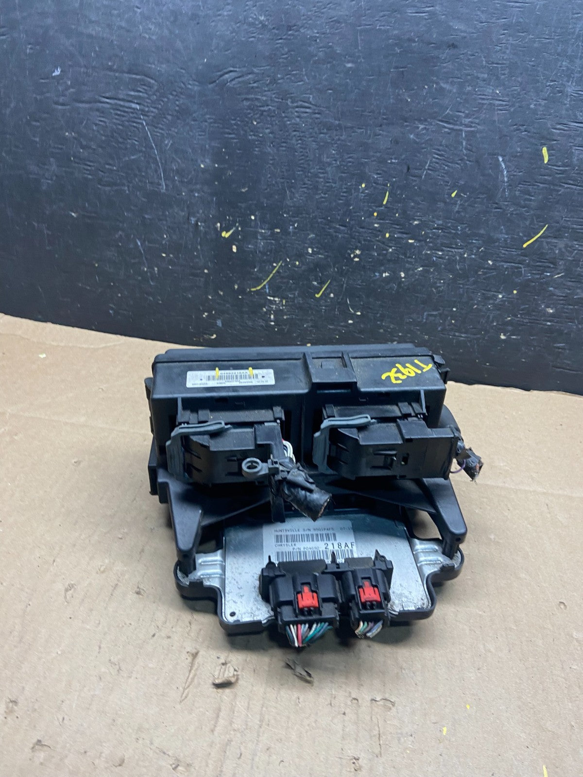 2009 Jeep Grand Cherokee Fuse Box Relay Panel Body Control Module BCM t1932 DG4