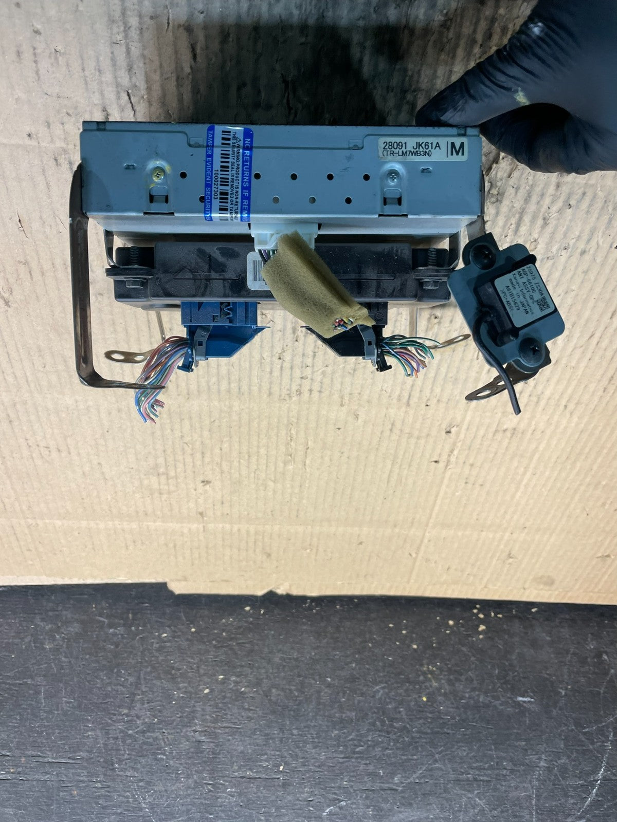 2008 to 2012 Nissan Armada QX56 Display Screen Information y1089 DG5