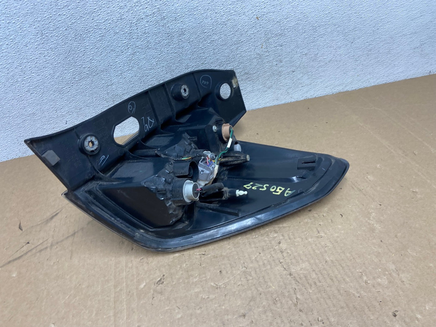 2009 - 2013 Subaru Forester Left Driver Lh Side Tail Light AG0529 LK4
