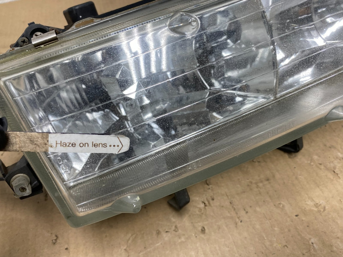 1990 to 1991 Honda Accord Right Passenger RH Headlight AH5922 DW3