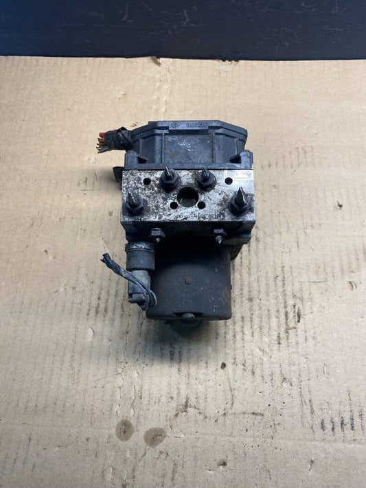 2002 to 2005 BMW X5 ABS Anti-Lock Brake Pump Module OEM AB7404 DG0