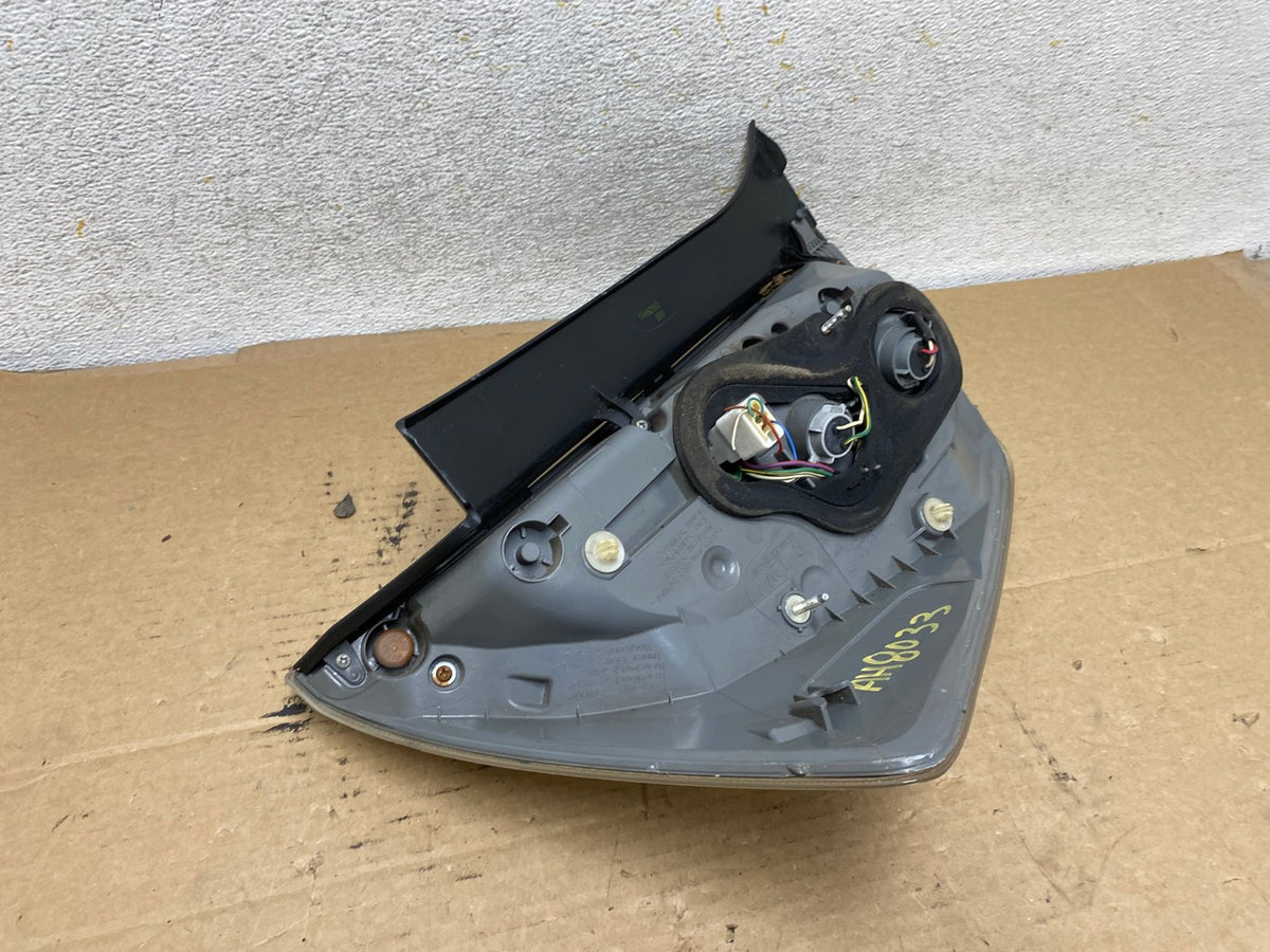2012 to 2015 Toyota Prius Tail Light Right Passenger RH Side AH8033 LK5