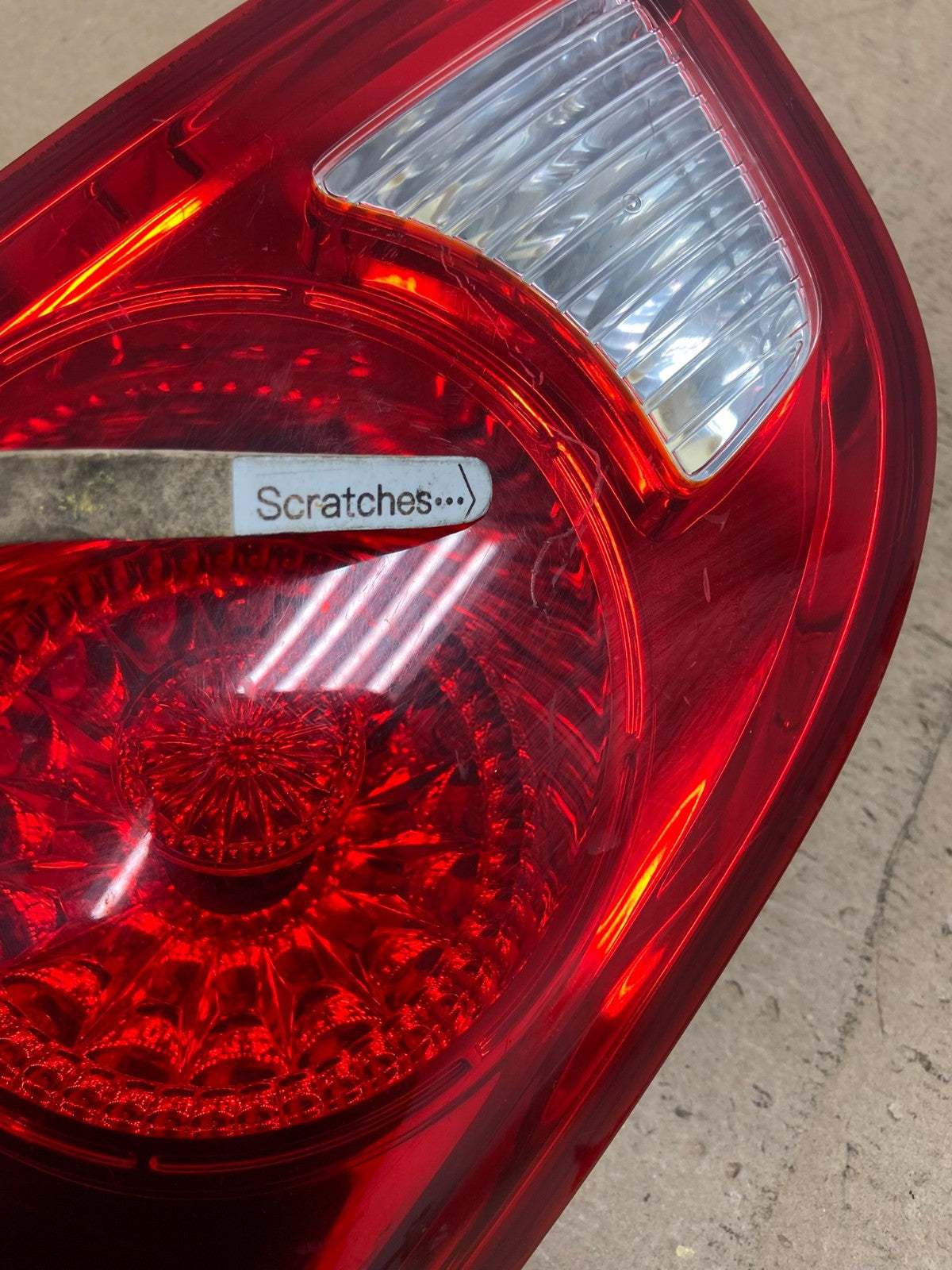 2007 2008 2009 Hyundai Santa Fe Right Passenger Tail Light Inner AF4925 LK3