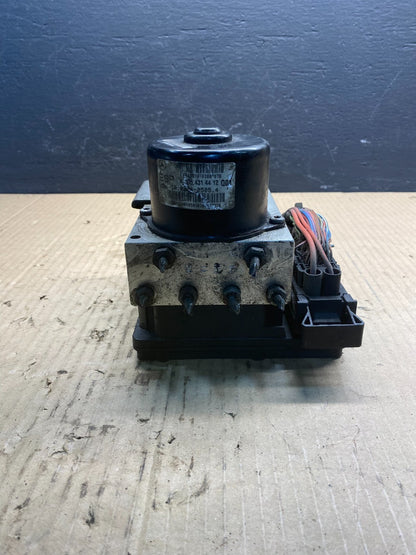 2005 - 2008 Mercedes CLK350 SLK350  ABS Anti Lock Brake Pump Module AC0912 DG4