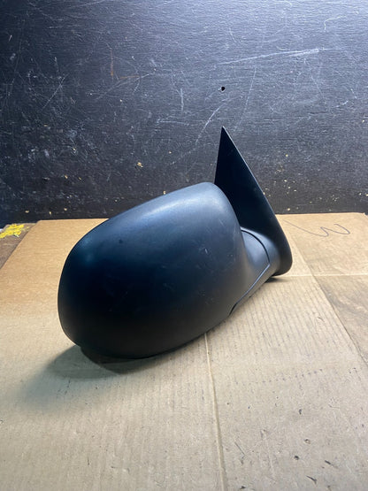 1999 - 2006 Chevrolet Silverado Suburban Right Door Mirror OEM Y3839 MS1