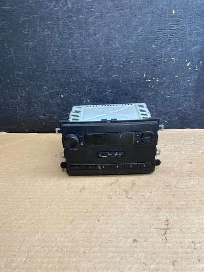2008-2013 Ford E150 E250 E350 AM FM Radio Stereo Receiver AH3889 DG0