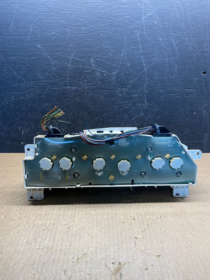 2006 Ford E350 Gauge Speedometer Cluster AG7422 DG3
