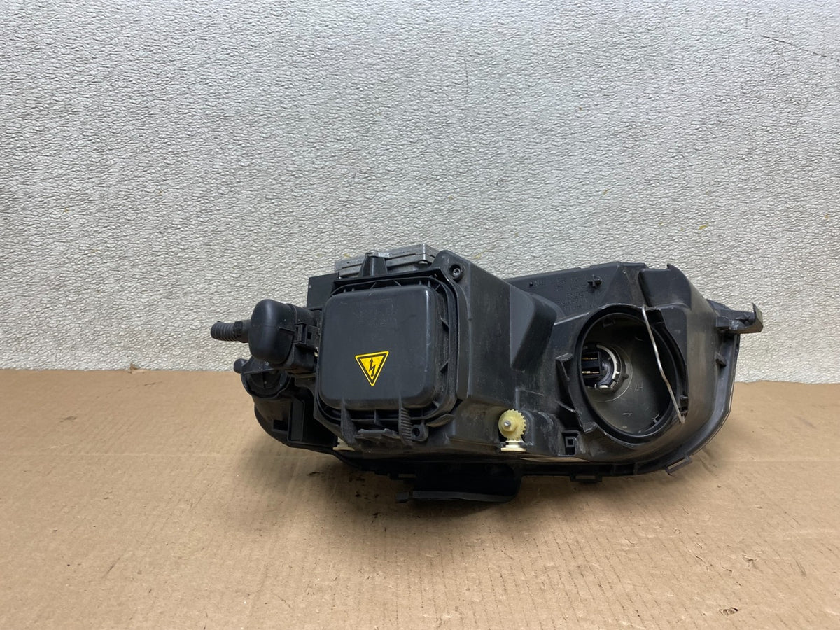 2006 to 2008 Audi A3 Right Passenger RH Side Xenon HID Headlight W0701 DW8