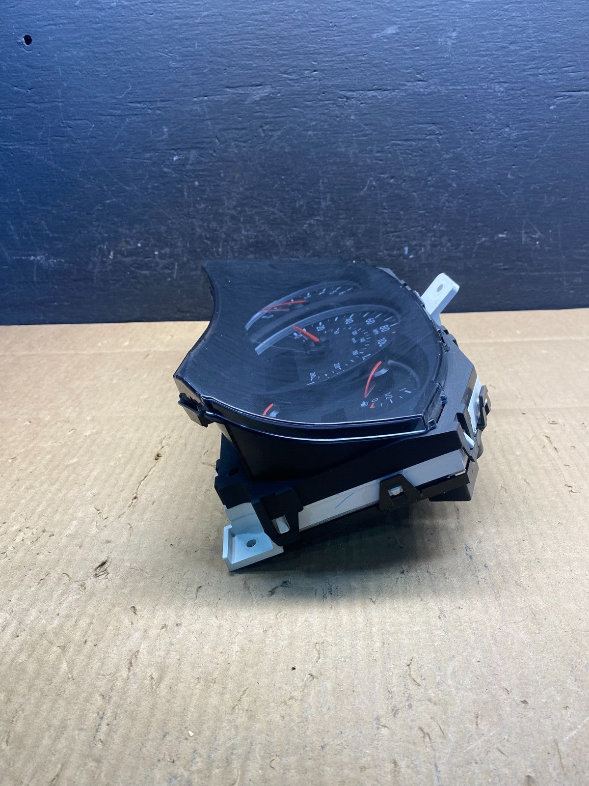 2011 to 2017 Nissan Quest Speedometer Cluster Gauge Dashboard AD1630 DG3