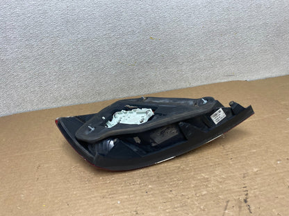 2007 - 2009 Mercedes-Benz S-Class Tail Light Left Driver LH Side Z2729 DW5