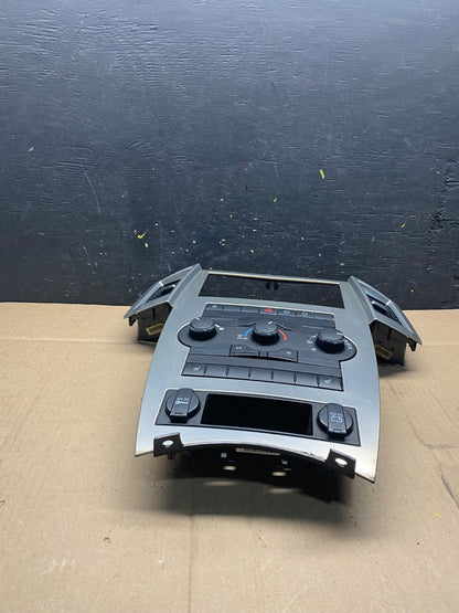 2008 to 2010 Jeep Grand Cherokee Center A/C Heater Climate Control OEM p9189 DG1