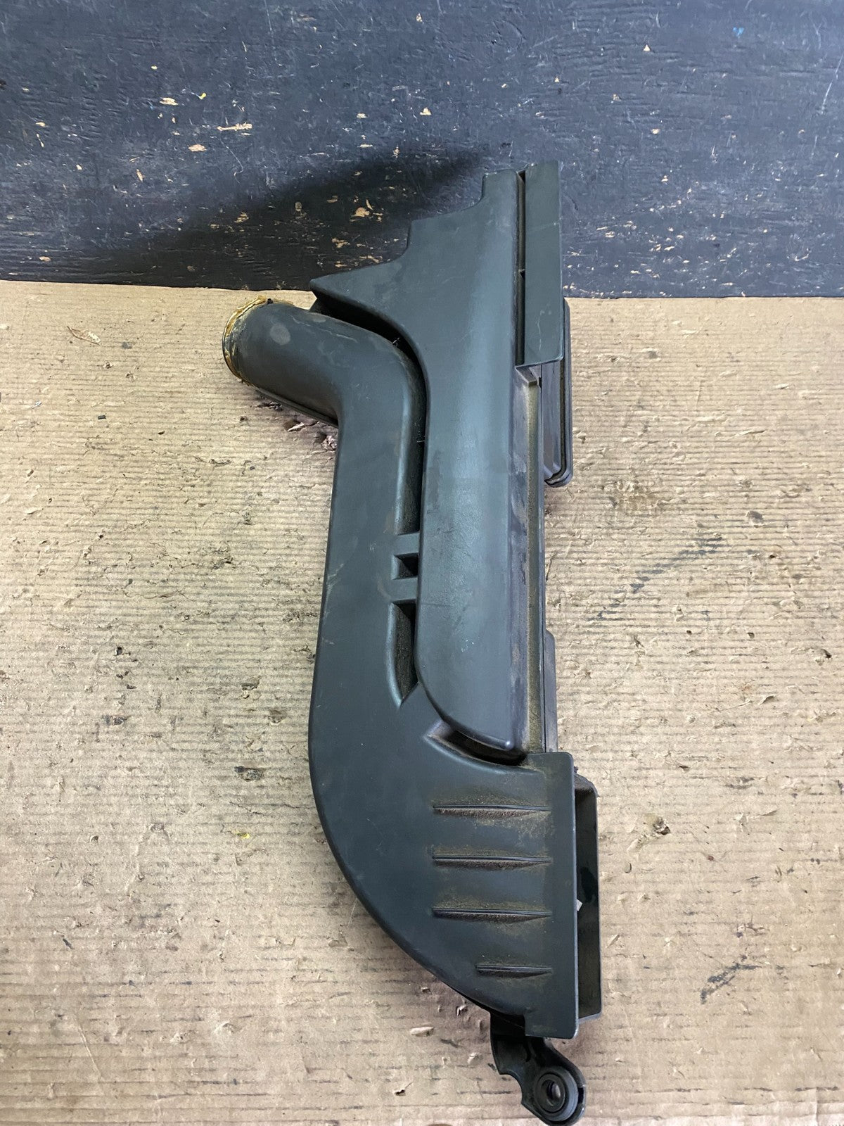 2007 to 2012 Nissan Altima Upper Air Intake Duct  16554JA100 s3613 DG2