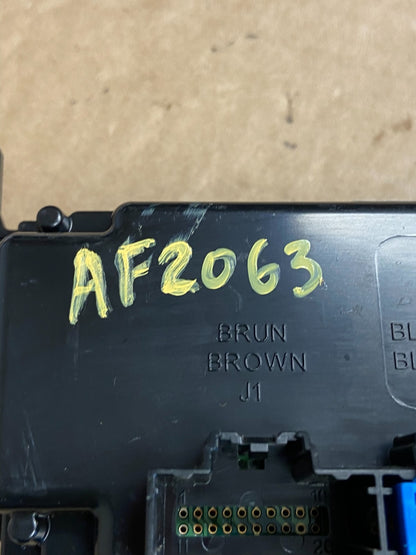 2010-2011 GMC Sierra Chevy Silverado AC Climate Control A/C AF2063 DW5