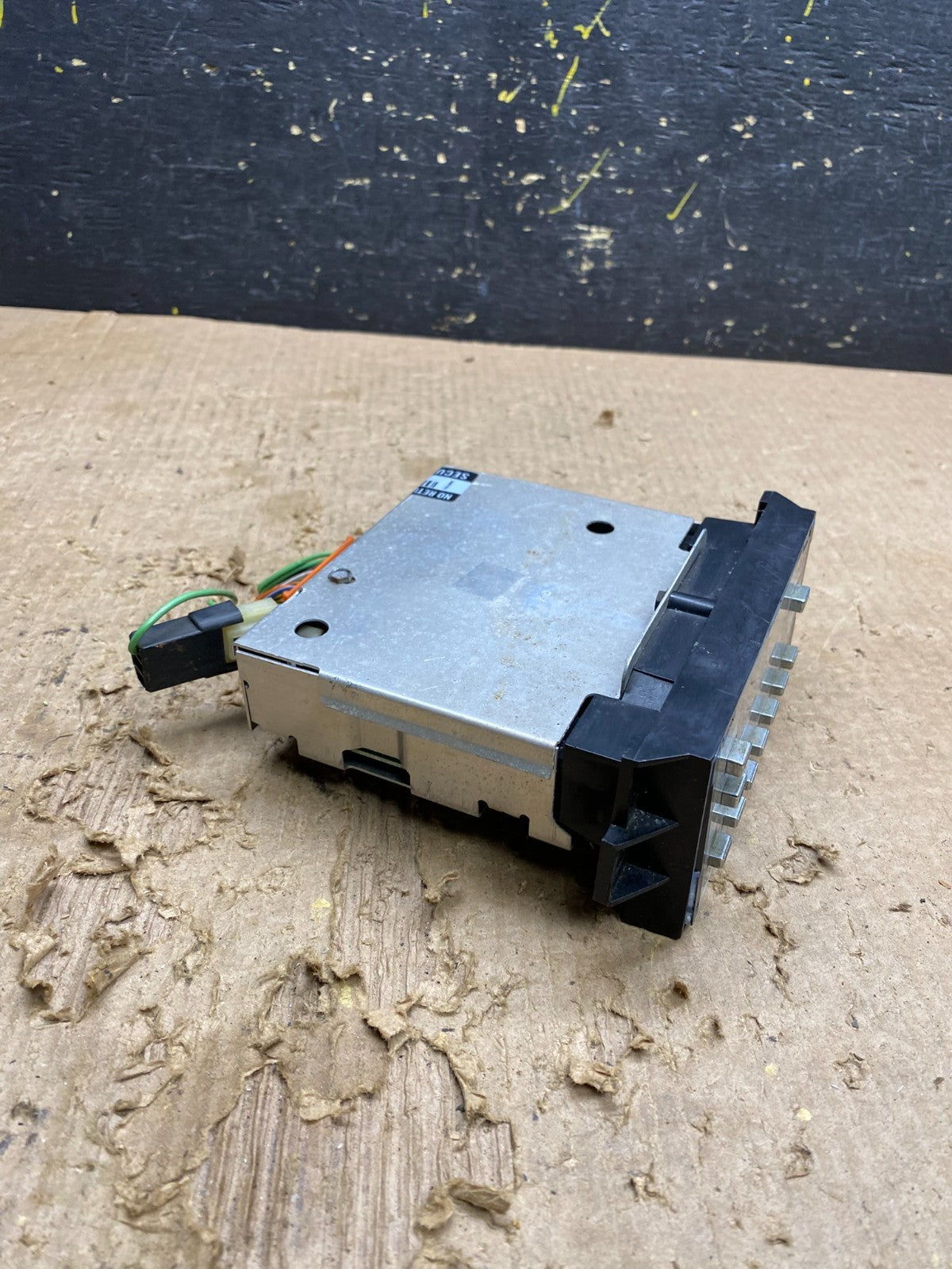 1982-1989 Cadillac Eldorado Seville Heater Climate Control Panel Z9890 DG1