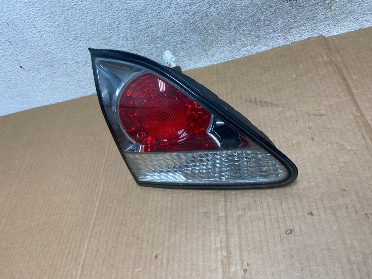 2000-2003 Lexus Rx300 Left Driver Lh Side Rear Inner Tail Light AI5730 LK1
