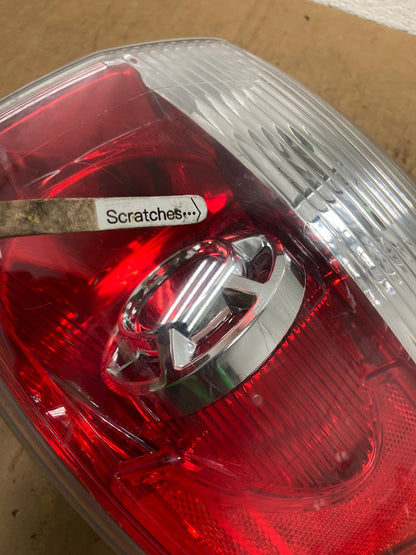 2007 to 2012 GMC Acadia Halogen Tail Light Right Passenger RH Side AD0614 LK3