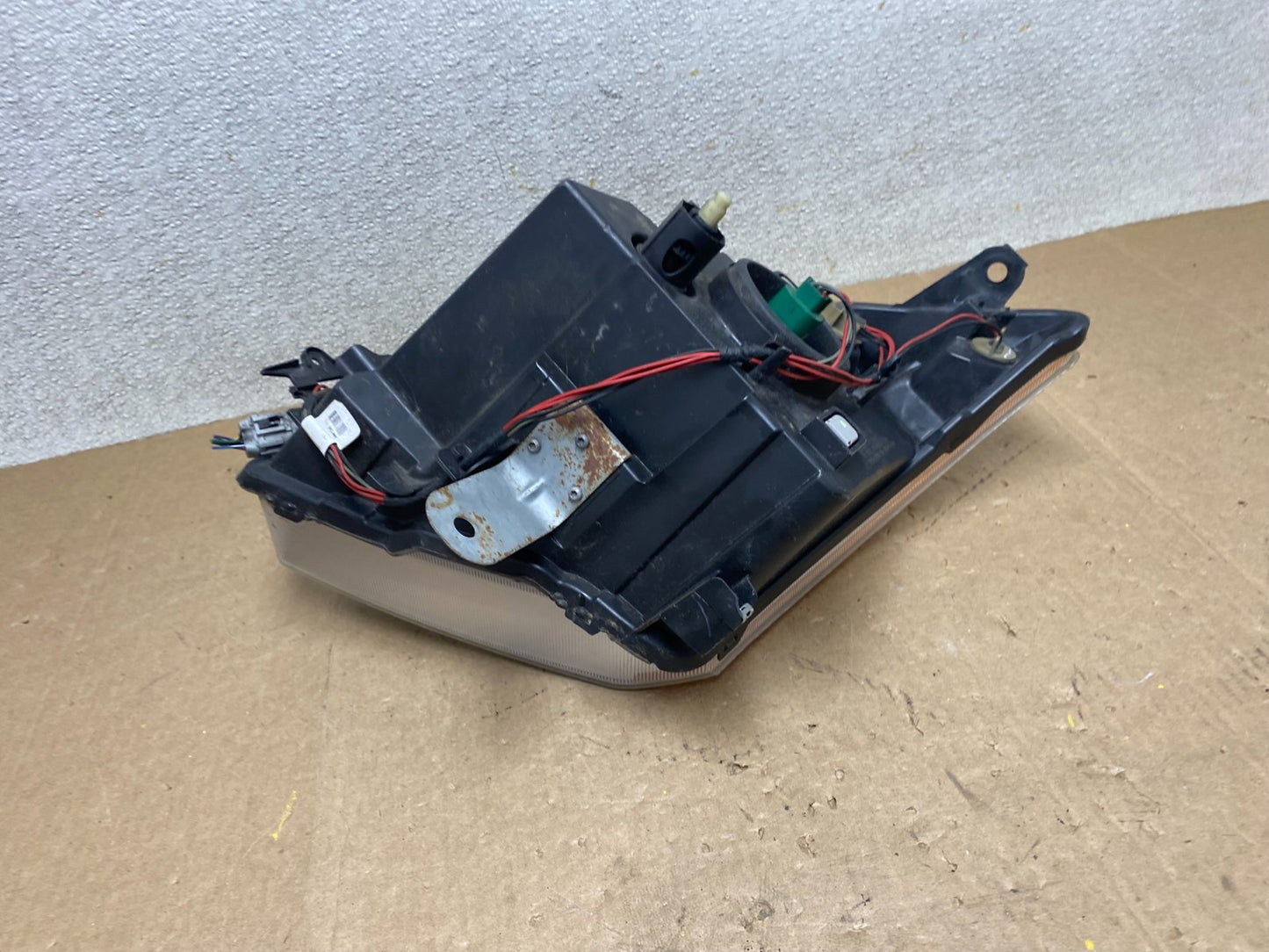 2010 2011 2012 Nissan Sentra Halogen Right Passenger RH Side Headlight W8755 DW10