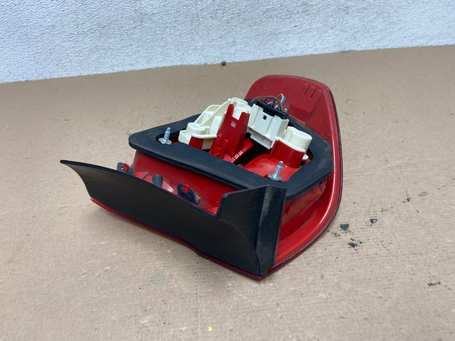 2006 2007 2008 Bmw 328i 3 Series Right Passenger Rh Side Tail Light AF4552 LK5