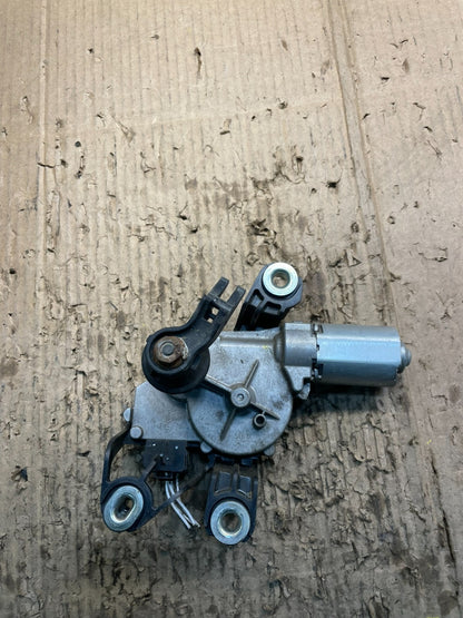 2010 to 2014 Volkswagen Golf Rear Windshield Wiper Motor y0033 DG0