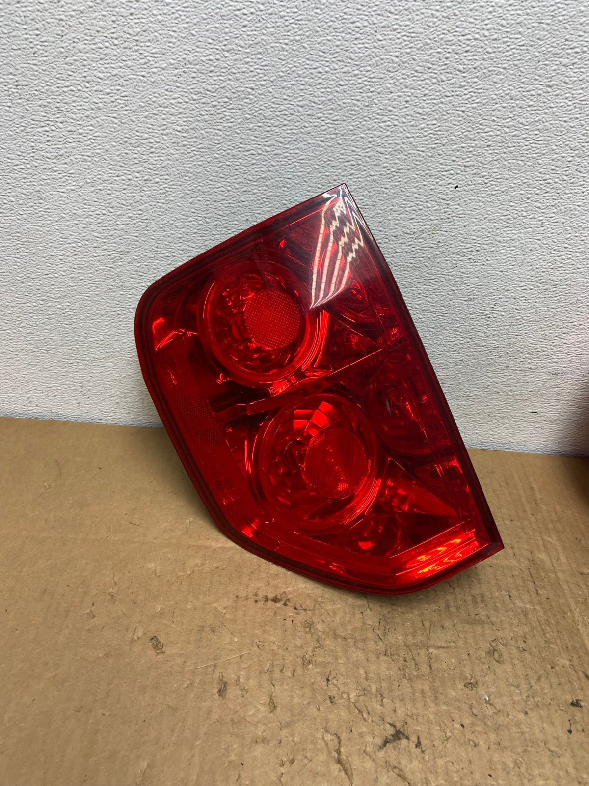 2003 2004 2005 Honda Pilot Left Driver LH Side Tail Light AC8220 LK2