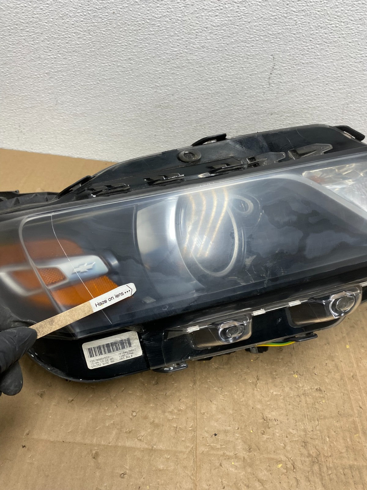 2014 to 2020 Chevrolet Impala Right Passenger RH Headlight Halogen AC0348 DW3