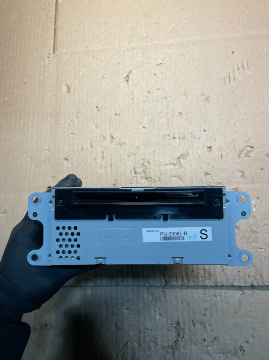 2013 to 2014 Ford Edge AM/FM Radio Reciever OEM V8747 DG0