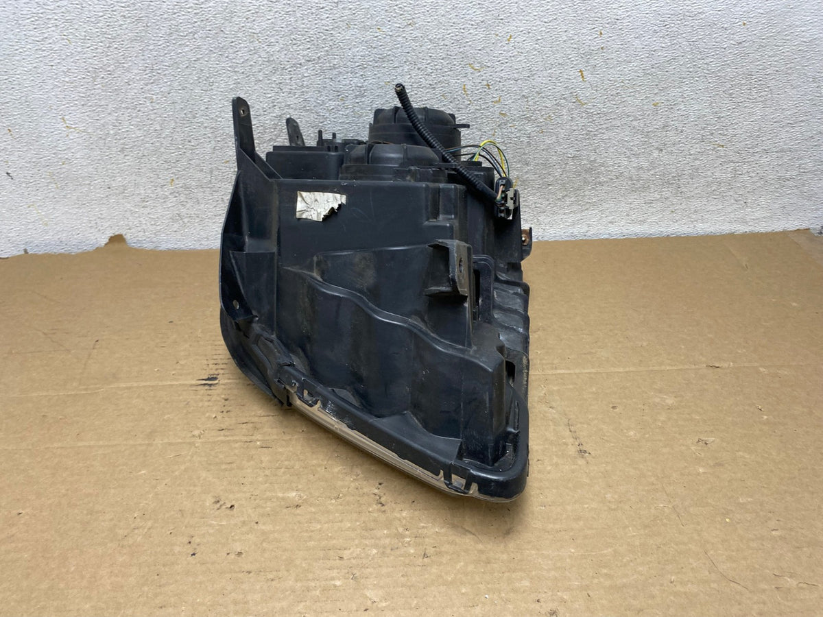 2010 to 2015 GMC Terrain Halogen Passenger Right Rh Side Headlight AH8019 LK6