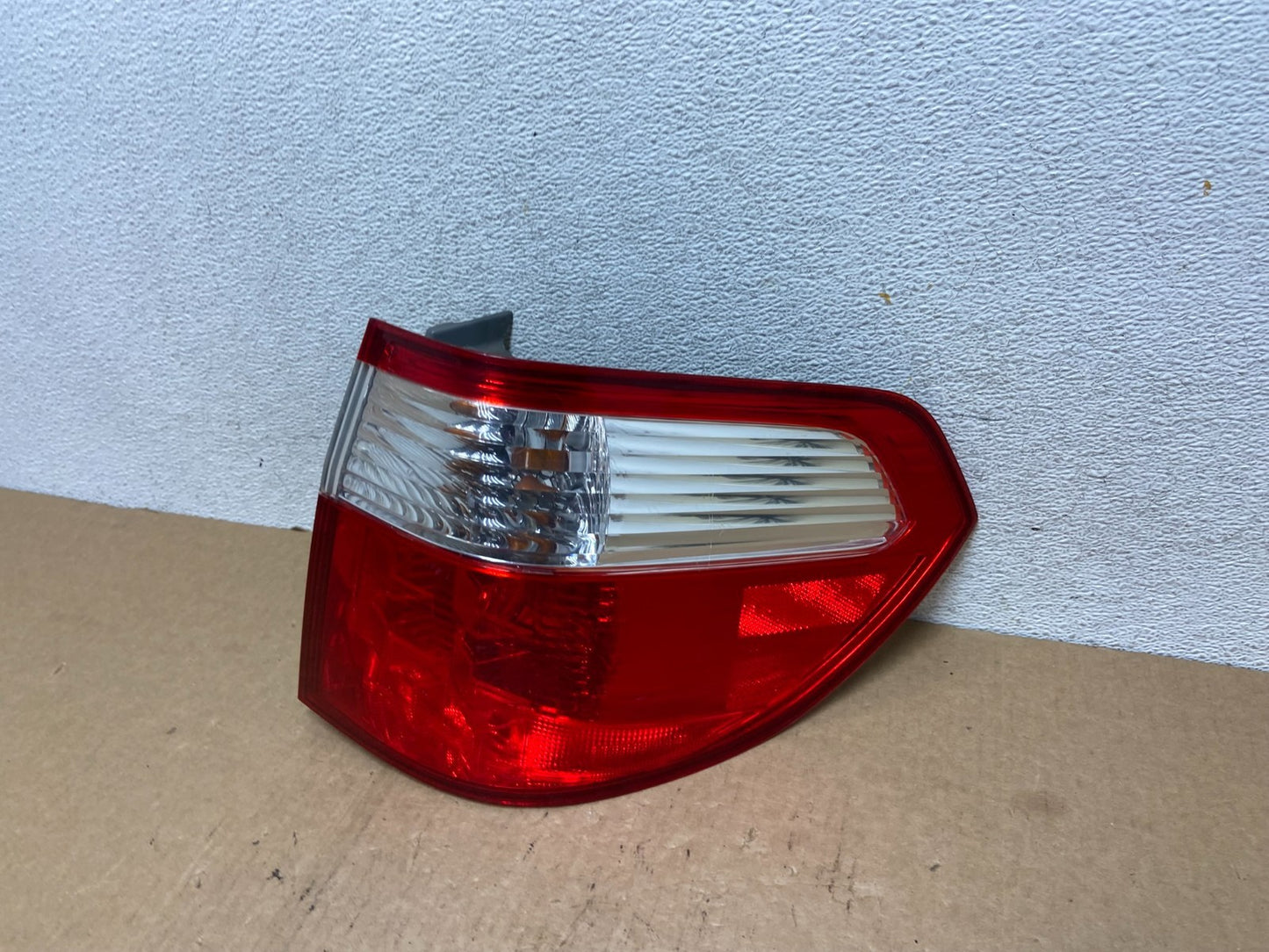 2005 2006 2007 Honda Odyssey Right Passenger RH Side Tail Light AF9714 DW1