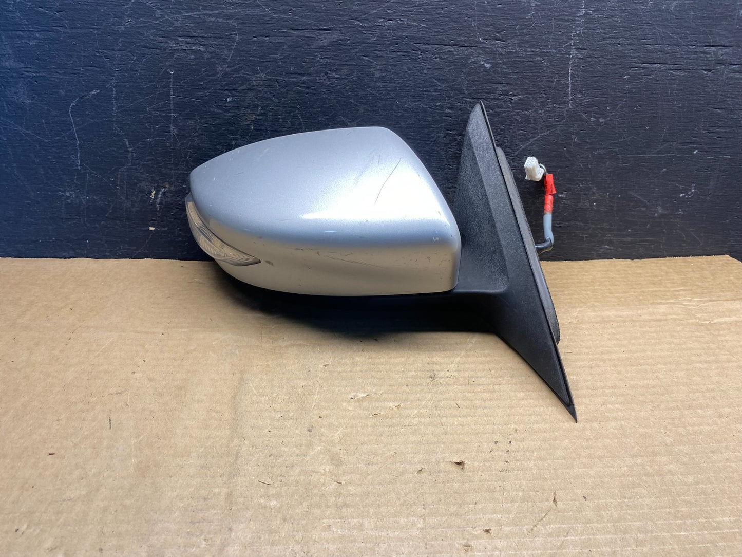 2016 to 2018 Nissan Altima Right Passenger View Power Turn Door Mirror AD9712 DW0