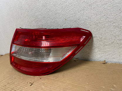 2008 2009 2010 2011 Mercedes C-Class Right Passenger Tail Light AG9253 LK1