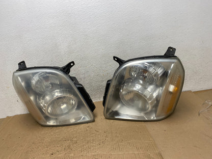 2007 - 2014 GMC Yukon Halogen Headlights Left+Right Side Set AI1315 DW0