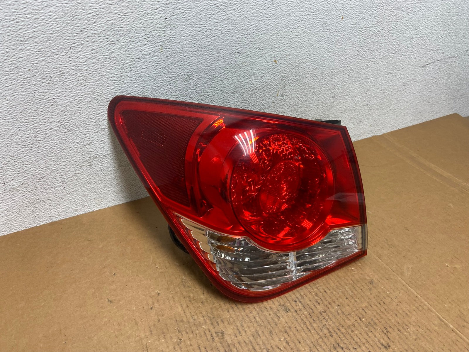 2011 2012 2013 2014 Chevrolet Cruze Left Driver LH Side Tail Light AE0483 LK2