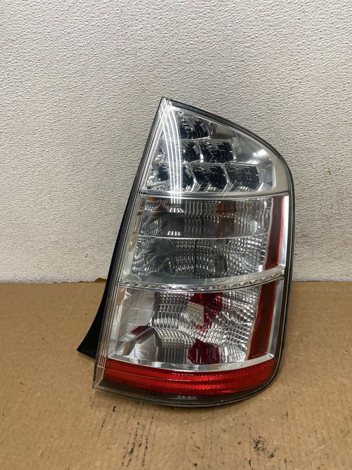 2006 2007 2008 2009 Toyota Prius Tail Light Right Passenger Side AG2096 LK0