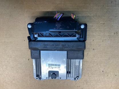 2009 to 2010 Audi A4 2.0L Engine Computer Ecu Pcm Ecm Pcu AD7481 DG0
