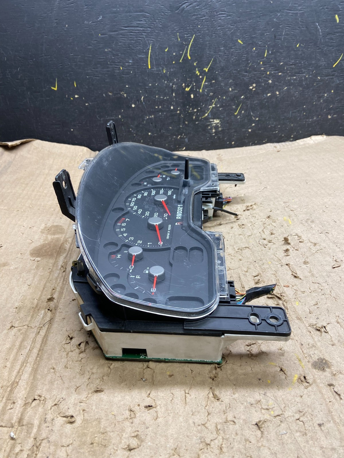 2004 2005 Ford Explorer Speedometer Cluster Gauge Oem X6366 DG2