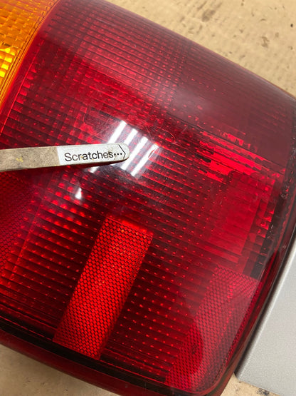 2002 to 2009 Gmc Envoy Left Driver Lh Side Tail Light AC8239 LK3