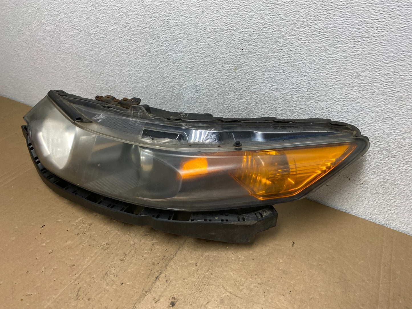 2009-2014 Acura TSX Left Driver LH Xenon HID Headlight AC6077 DW1
