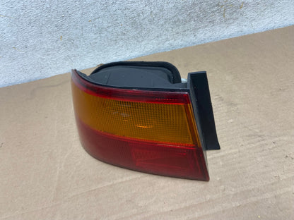1992 to 1995 Honda Civic Left Driver LH Side Tail Light AH9349 LK1
