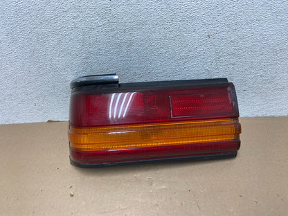 1990 - 1991 Toyota Camry Left Driver LH Inner Tail Light AG33710