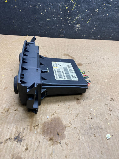 2006 to 2011 Cadillac DTS AC Heater Climate Control Panel z4470 DG2